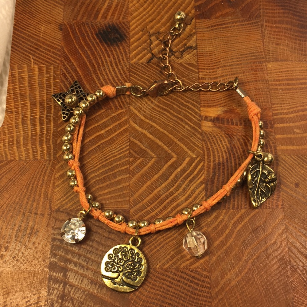 Earthy bracelet w/charms, beautiful & boho